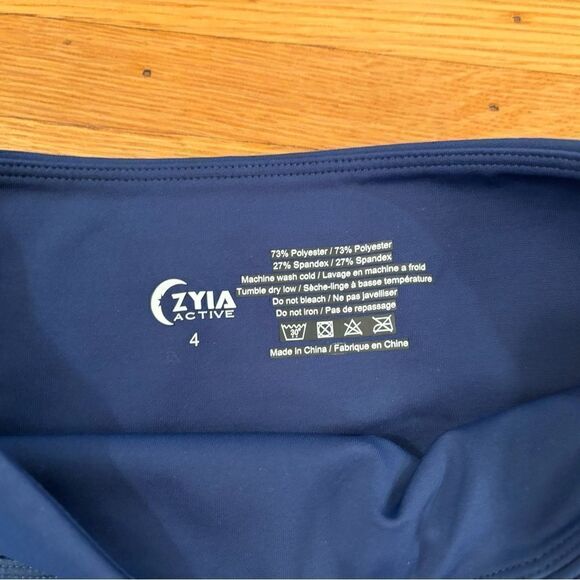 Zyia Active navy crop leggings - Picture 5 of 5